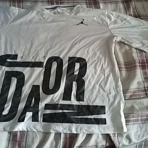 White and black Jordan tee